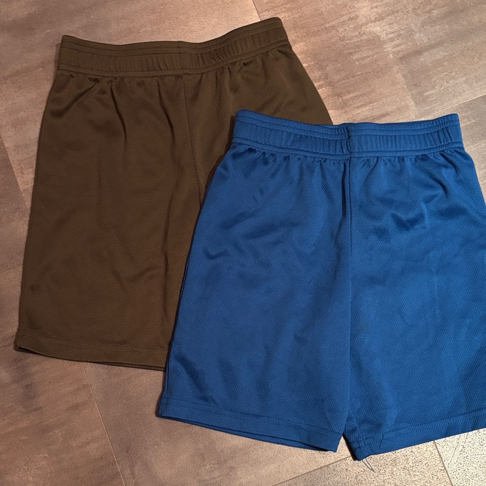 Jumping Beans Boy’s Shorts Set in Blue and Olive size 5